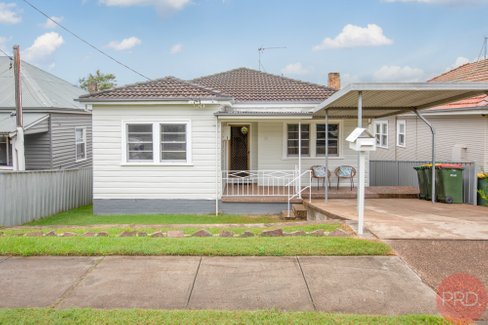 17 Aberglasslyn Road, RUTHERFORD NSW 2320