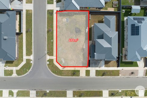 17 Adrianus Street, ALFREDTON VIC 3350