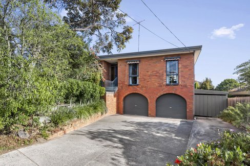 17 Albany Place Bulleen 3105