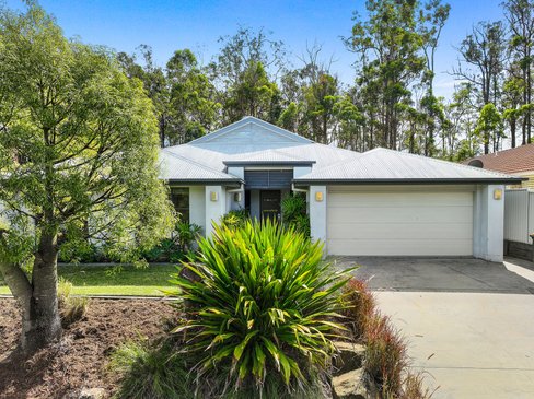 17 Banbrook Court, MOLENDINAR QLD 4214
