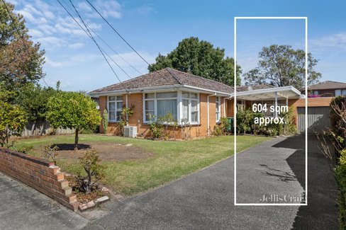 17 Begg Street Bentleigh East 3165