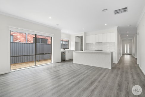 17 Beldi Street, ALFREDTON VIC 3350