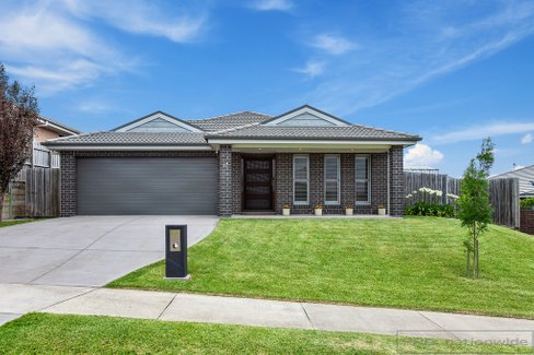 17 Boxer st, GILLIESTON HEIGHTS NSW 2321