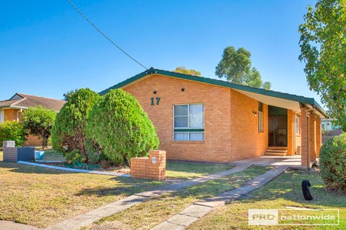 17 Burilla Street, TAMWORTH NSW 2340