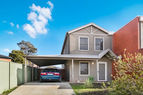 1/7 Caleb Close, GOLDEN SQUARE VIC 3555