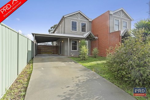 1/7 Caleb Close, GOLDEN SQUARE VIC 3555