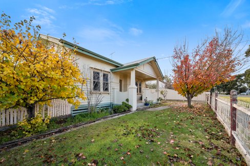 17 Casey Street, EAST BENDIGO VIC 3550