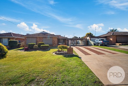 17 Coyne Street, MOUNT AUSTIN NSW 2650