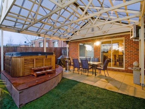 17 Cypress Crescent Leopold 3224