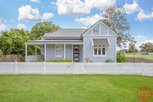 17 Day Street, EAST MAITLAND NSW 2323