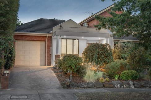 1 7 Denman Avenue Glen Iris 3146