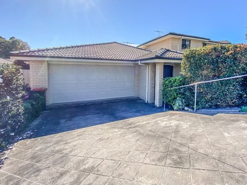 17 Drummer Street, CORLETTE