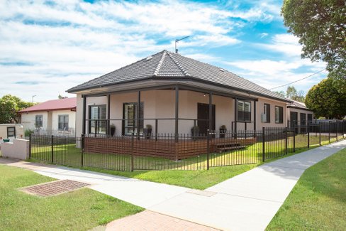 17 Edward Street, TENAMBIT NSW 2323