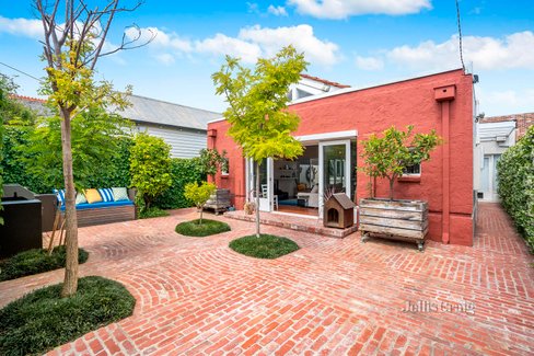 17 Fawkner Street St Kilda 3182