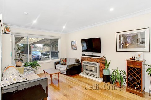 17 Fitzroy Street Laverton 3028
