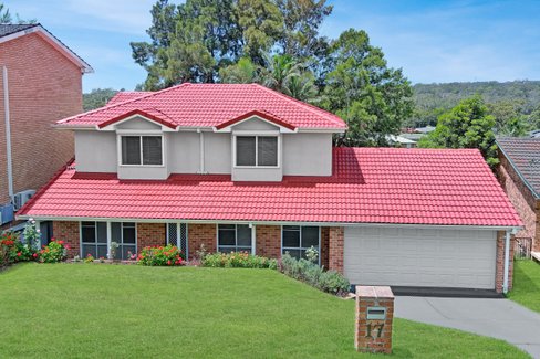 17 Goolagong St, AVONDALE NSW 2530