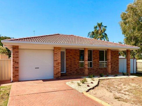 17 Grafton Street, NELSON BAY NSW 2315