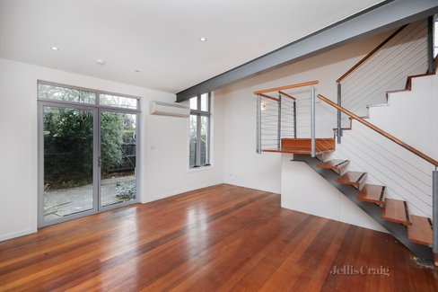 1/7 Jobson Street Williamstown 3016