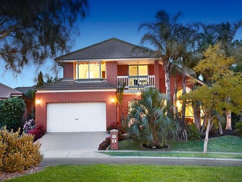 17 Justina Close Vermont South 3133