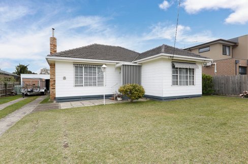 17 Kionga Street Clayton 3168