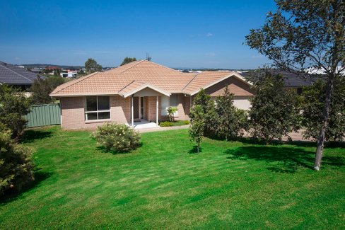 17 Klara Court, RUTHERFORD NSW 2320