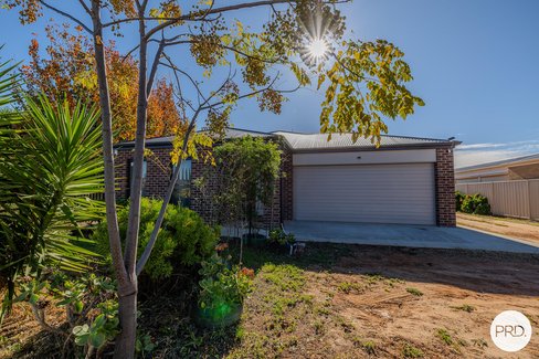 17 Mary Court, ROBINVALE VIC 3549