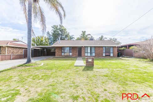 17 Maxwell Street, TAMWORTH NSW 2340