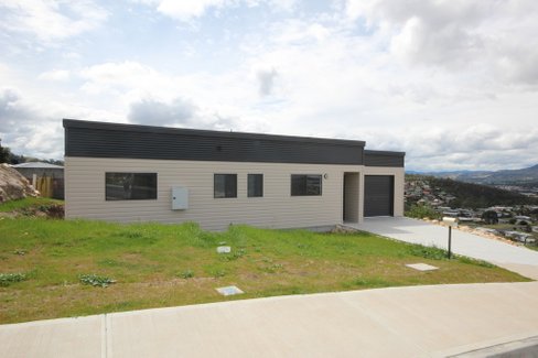 17 McGill Rise, CLAREMONT TAS 7011