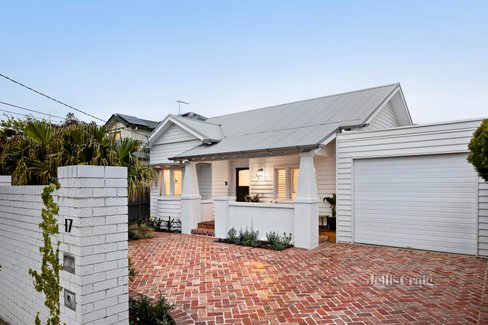 17 Mitchell Street Preston 3072