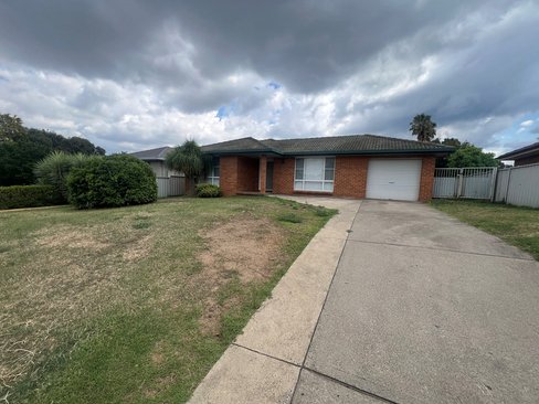 17 Morilla Street, TAMWORTH NSW 2340