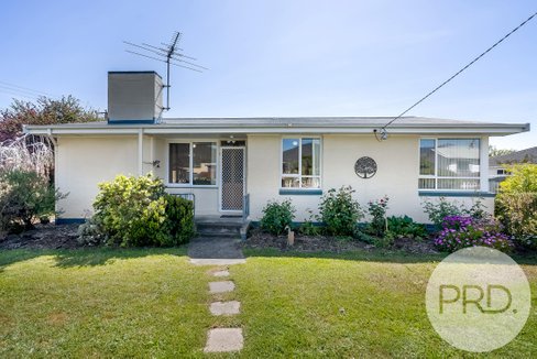 17 Myella Street, BERRIEDALE TAS 7011