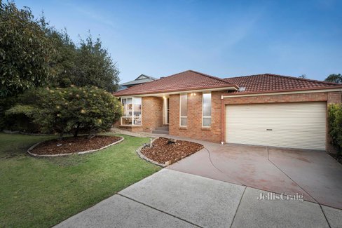 17 Panorama Rise Lilydale 3140