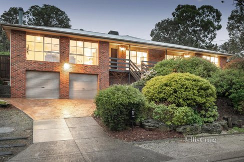 17 Pennell Street Eltham North 3095