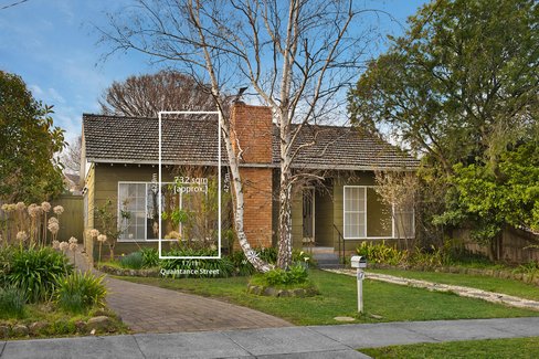 17 Quaintance Street Mount Waverley 3149