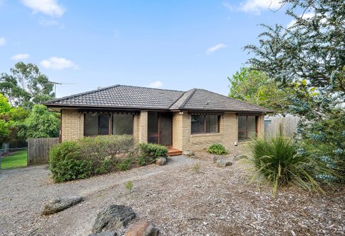 17 Raleigh Street  Seville 3139