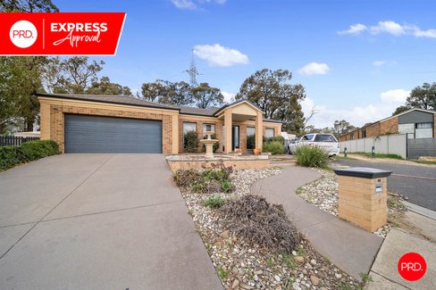 17 Regency Place, KENNINGTON VIC 3550