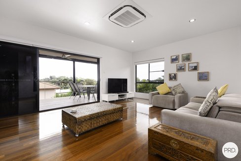17 Sailaway Drive, EIMEO QLD 4740