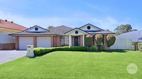 17 St Heliers Road, SILVERDALE NSW 2752