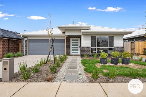 17 Telluride Drive, WINTER VALLEY VIC 3358