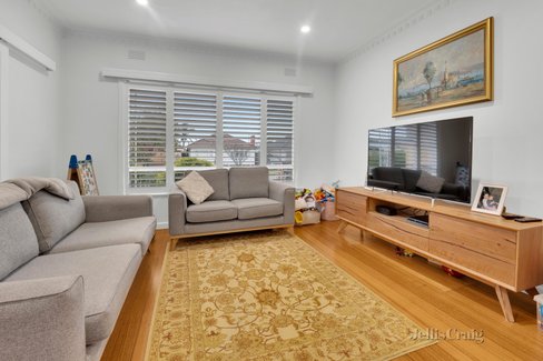 17 Wicklow Street Pascoe Vale 3044