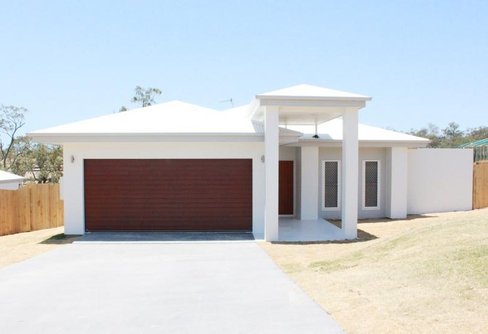 17 WINDJANA Court, NEW AUCKLAND QLD 4680