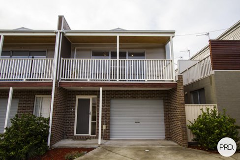 17 Wittig Way, GOLDEN POINT VIC 3350