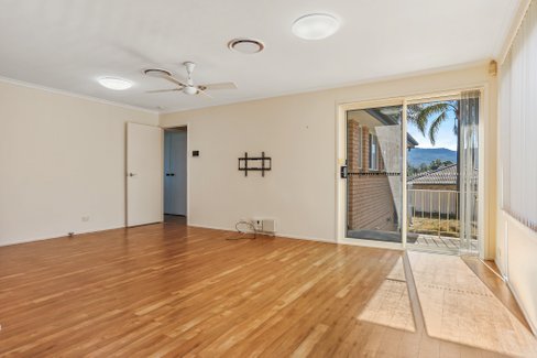 1/70 Bong Bong Road, HORSLEY NSW 2530