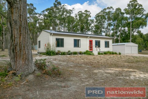 170 Grevillea Drive, ENFIELD VIC 3352