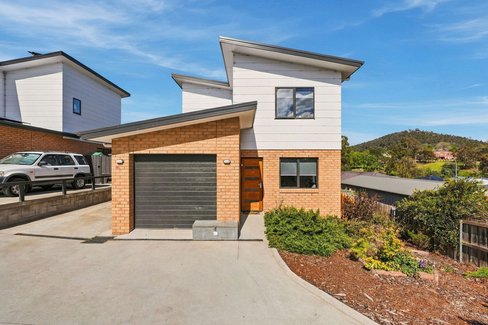 1/70 Lower Rd, NEW NORFOLK TAS 7140