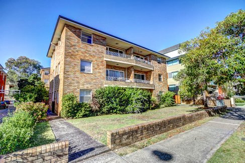 170 Russell Avenue, DOLLS POINT NSW 2219