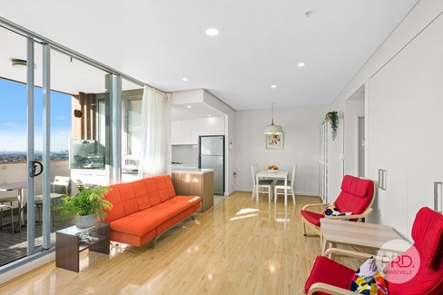 1701/2 Jack Brabham Drive, HURSTVILLE NSW 2220