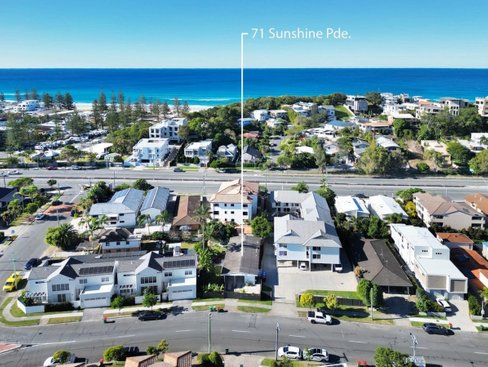 1/71 Sunshine Parade, Miami QLD 4220