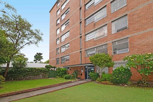 17/10 Barncleuth Square, ELIZABETH BAY NSW 2011