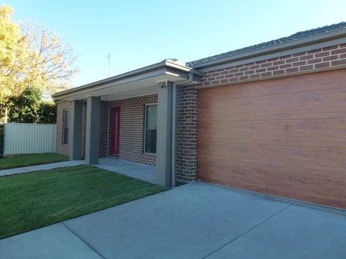 1/714 Gregory Street, SOLDIERS HILL VIC 3350